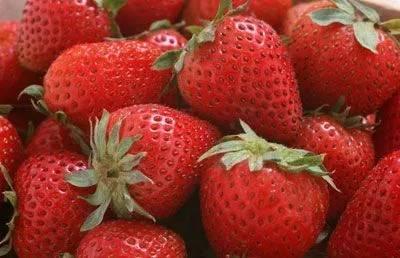 草莓皮肤爆料视频下载,揭秘新皮肤设计亮点与特色